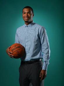 劳姆的受伤 劳姆的受伤