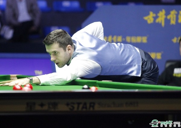 赛场上获胜 赛场上获胜